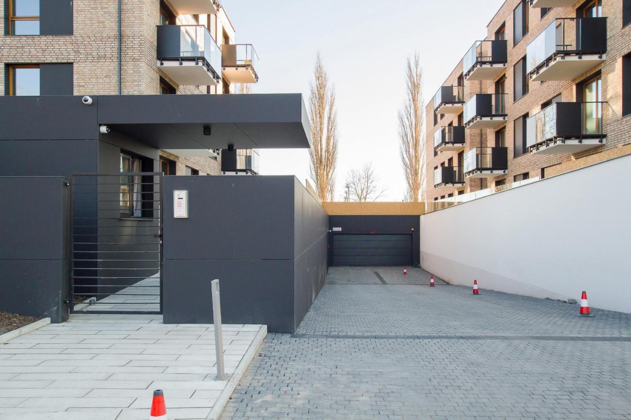 Apartment Front Park Sadowa With Parking By Noclegi Renters Gdańsk Eksteriør billede